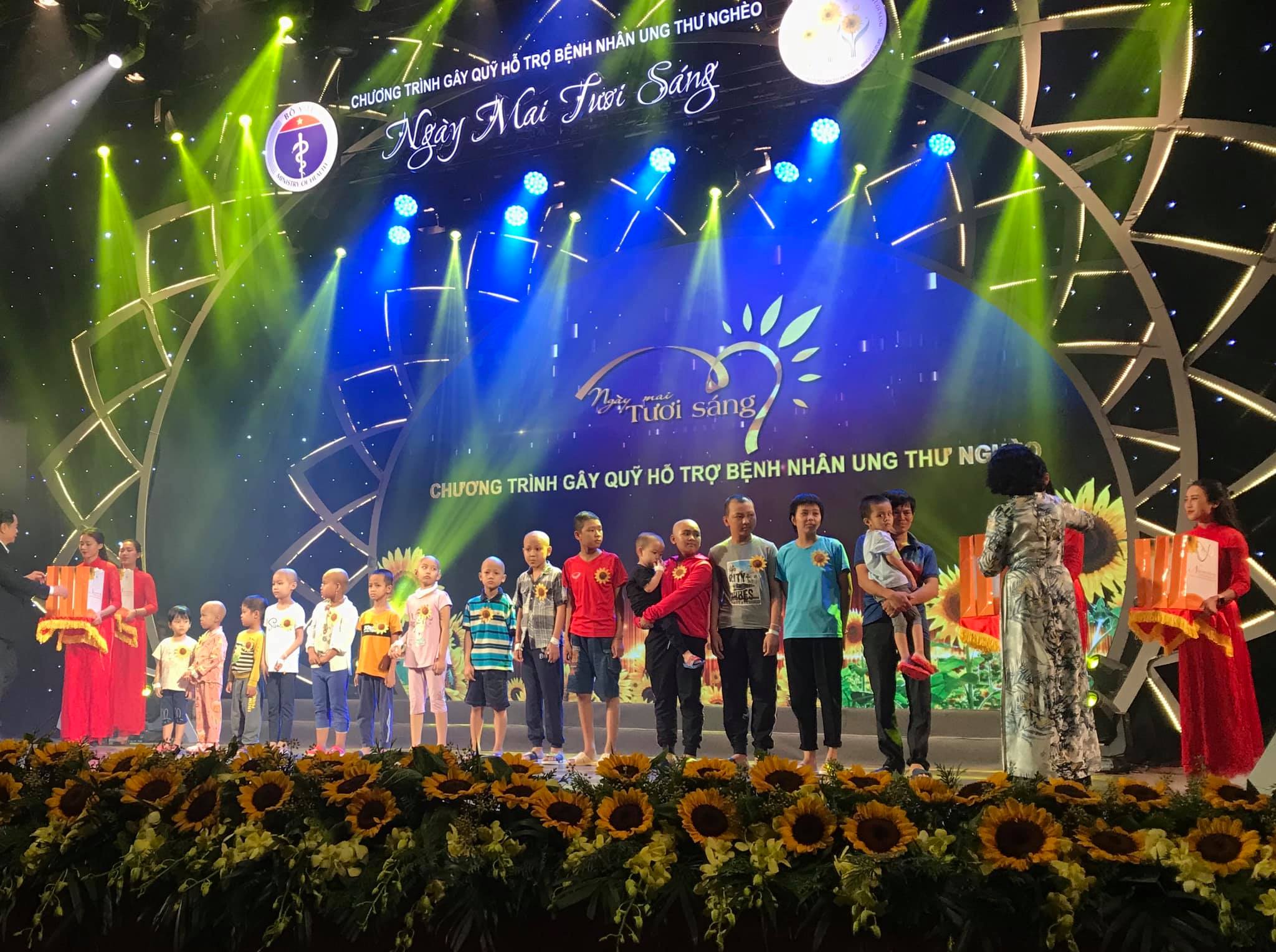 Художественная программа в рамках действий Фонда помощи малоимущим больным раком