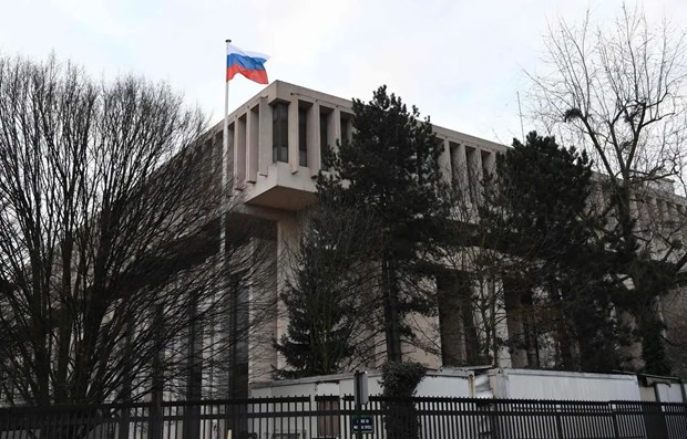 Россия выступила против высылки дипломатов Францией