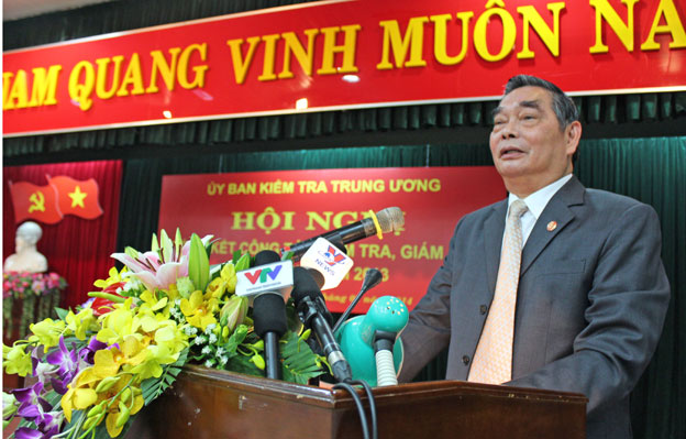 Повышение надзирательной роли партийных организаций в политической системе