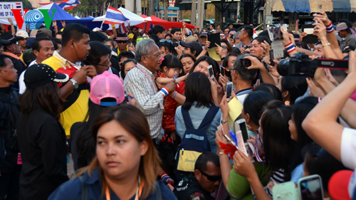 В Таиланде состоялись внеочередные парламентские выборы
