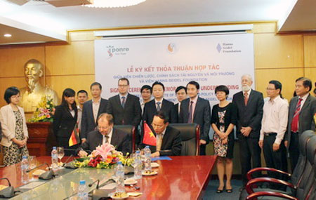 Вьетнам и Немецкий фонд им. Ханса Зайделя сотрудничают в области "зелёного" роста