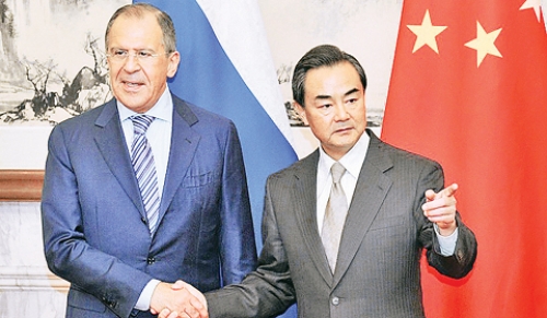 Многозначительная поездка главы МИД России в Китай