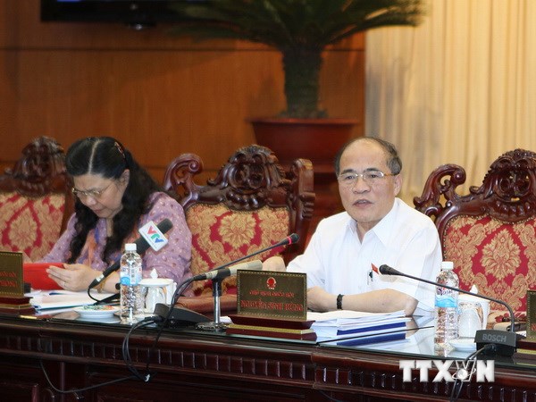 28-е заседание ПК НС СРВ: подготовка к 7-й сессии парламента 13-го созыва