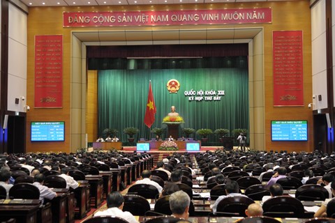 Вьетнамский парламент принял исправленный закон о нотариальной работе