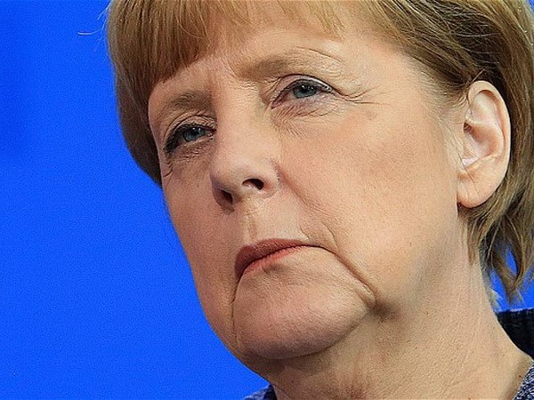 Немецкие СМИ: правительство дало указ ограничить сотрудничество с США в области обороны