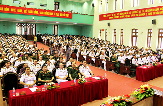 Во Вьетнаме отмечается 50-летие со дня первой победы над американскими агрессорами