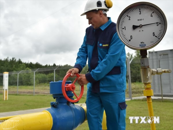 Россия, Украина и ЕС согласились провести переговоры по газу