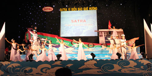 Предприятия Вьетнама оказывают рыбакам страны помощь в рыбной ловле в море