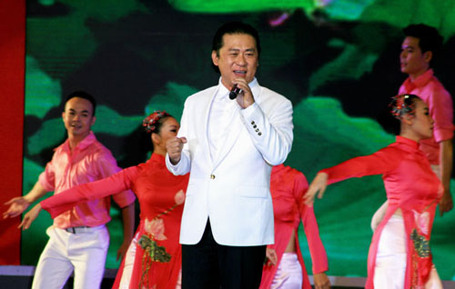 Во Вьетнаме и за рубежом прошли мероприятия в честь Дня независимости Вьетнама