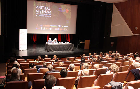 Во Франции состоялся семинар по вьетнамскому искусству