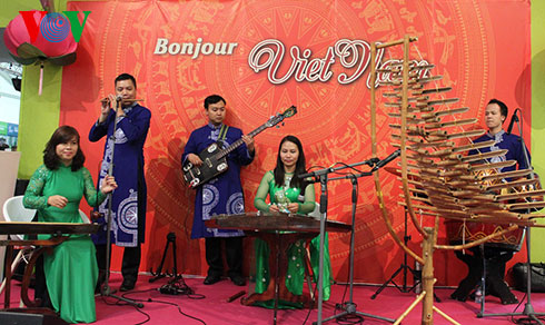 Вьетнам принял участие в празднике газеты «Юманите» во Франции