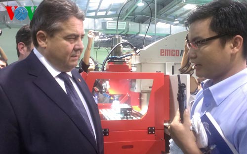 Вице-канцлер ФРГ посетил провинцию Донгнай