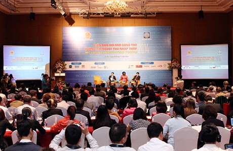 В Ханое прошел инновационный форум, посвящённый людям с низким доходом 2014