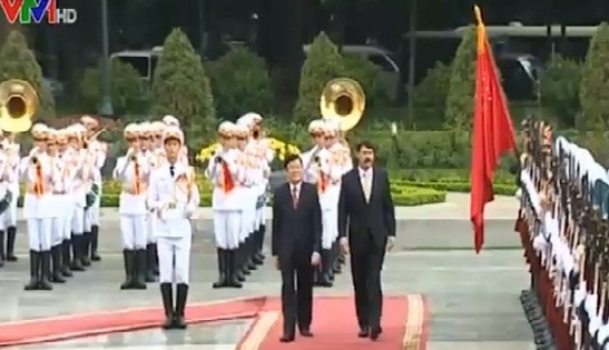 Укрепление отношений многостороннего сотрудничества между Вьетнамом и Венгрией