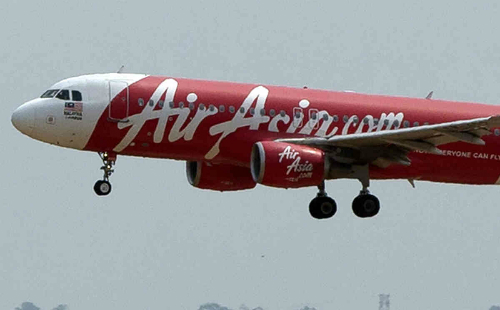 Вьетнам готов оказать Индонезии содействие в поиске пропавшего самолёта Air Asia