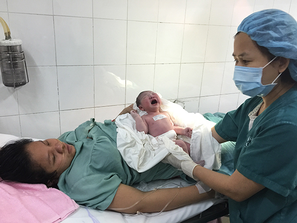 Дети, родившиеся в момент наступления Нового 2015 года