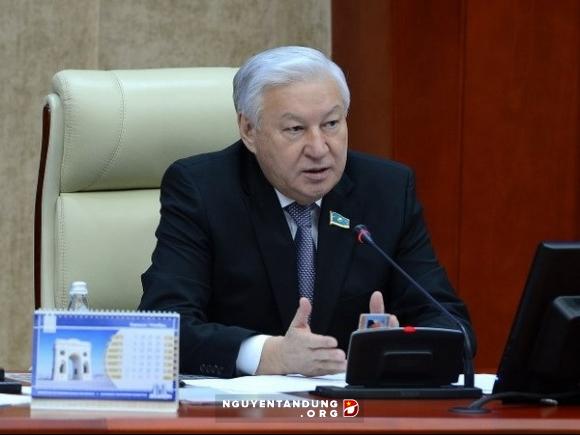 Председатель Мажилиса парламента Казахстана находится во Вьетнаме с официальным визитом