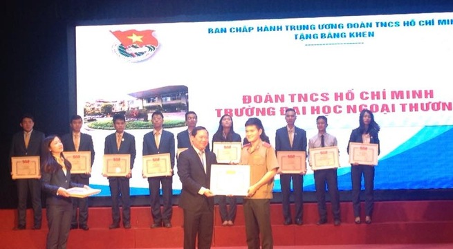 В Ханое чествованы около 400 волонтеров, участвовавших в работе 132-й сессии ГА МПС