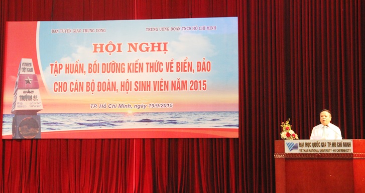 Необходимо повысить знания студентов и комсомольцев о море и островах Родины