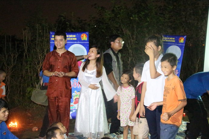 Во Вьетнаме проходят различные мероприятия в рамках праздника середины осены