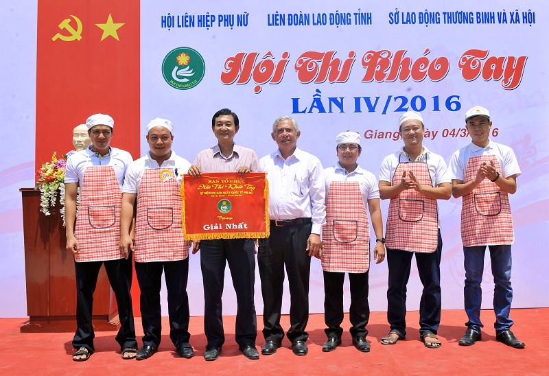 Во Вьетнаме отмечается Международный женский день 8 марта