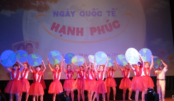 В Ханое отмечается Международный день счастья