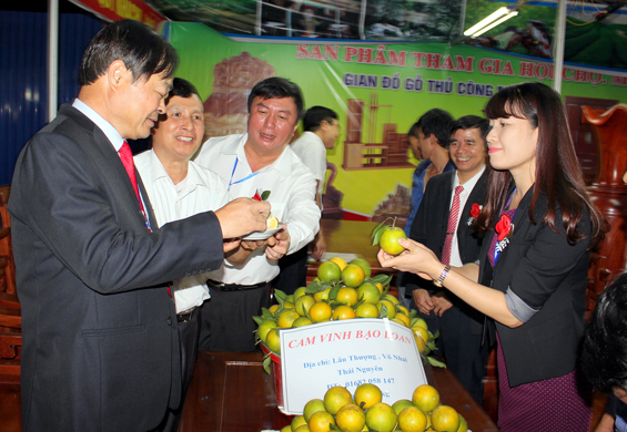 В Тхайнгуене впервые проходит ярмарка «У каждой общины своя специфическая продукция»