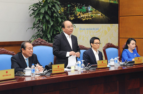 Нгуен Суан Фук: Необходимо эффективно проводить правовую экспертизу законов