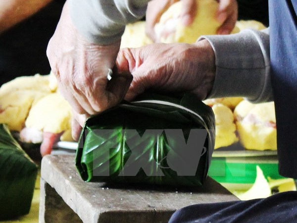 Вьетнамцы в Монголии встречают год Огненного петуха