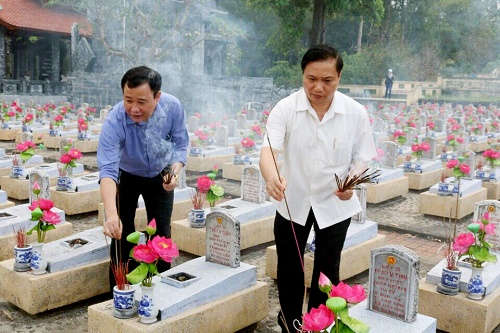 В провинции Тэйнинь названы лучшие представители, имеющие заслуги перед Отечеством