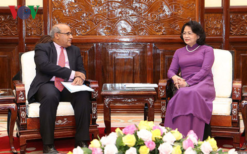 Данг Тхи Нгок Тхинь приняла главу представительства ЮНИСЕФ во Вьетнаме