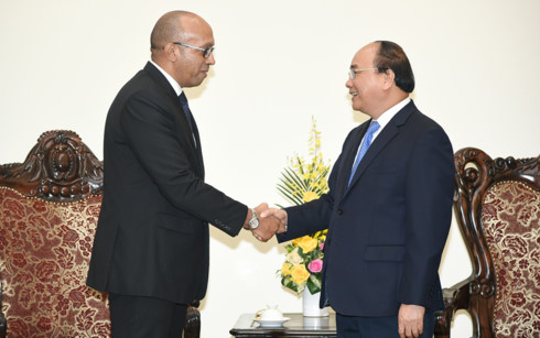 Премьер-министр Нгуен Суан Фук принял посла Кубы во Вьетнаме