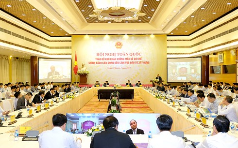 В Ханое состоялась конференция по устранению трудностей в сфере строительства