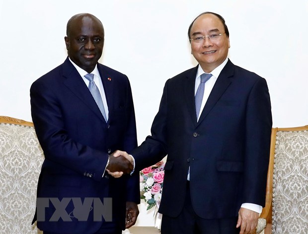 Премьер Вьетнама принял главу МИД Республики Кот-д’Ивуар