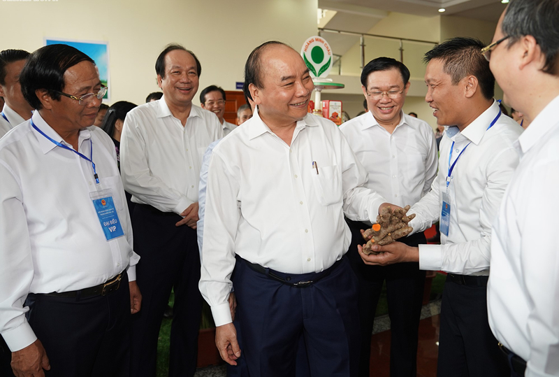 Премьер СРВ: Северная ключевая экономическая зона должна играть центральную роль в экономике страны