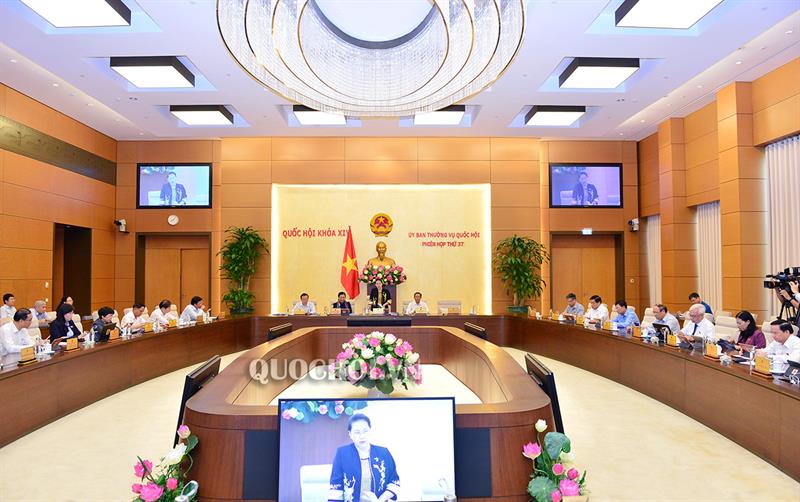 Постоянный комитет Нацсобрания СРВ обсудил некоторые законопроекты