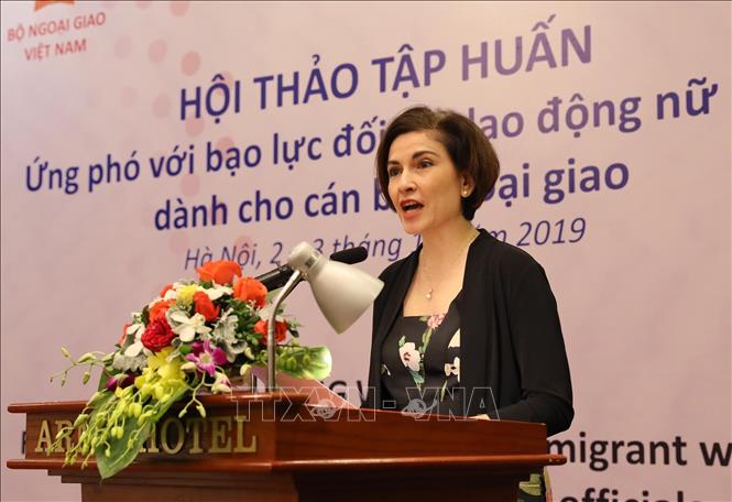 Защита прав мигрантов, особенно прав женщин-мигранток, подвергающихся насилию