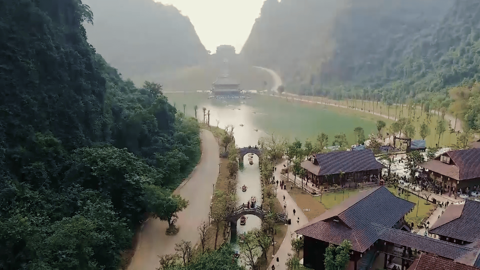 Vallée Ui, une perle brillante au cœur du patrimoine de Ninh Binh