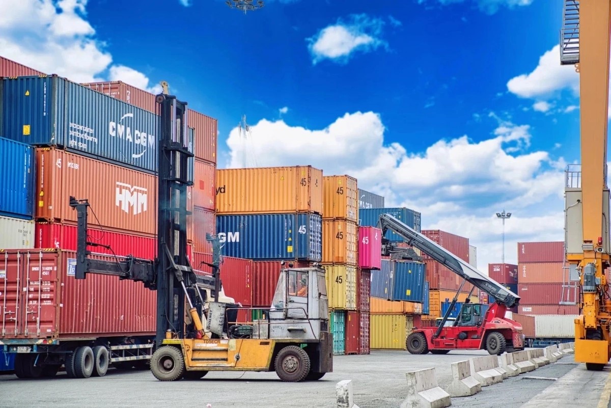 Le Vietnam vise jusqu’à 16% de croissance des exportations en 2026