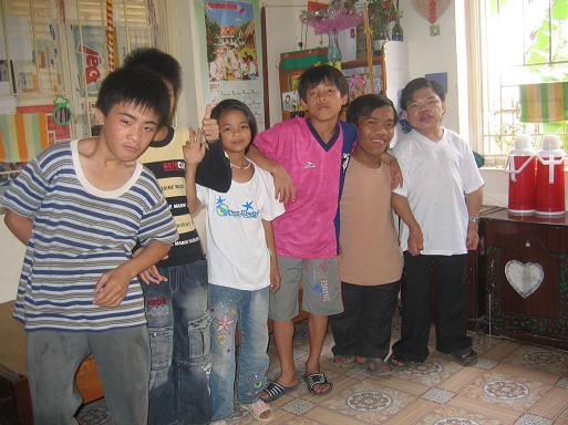 Vietnam y Australia colaboran para ayudar a víctimas de agente naranja/dioxina