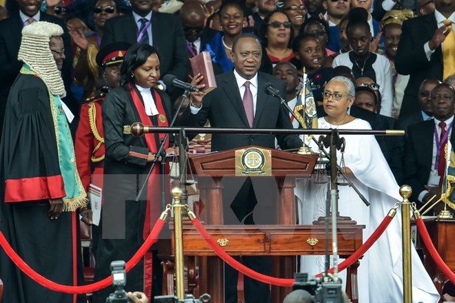 Uhuru Kenyatta asume el segundo mandato presidencial en Kenia