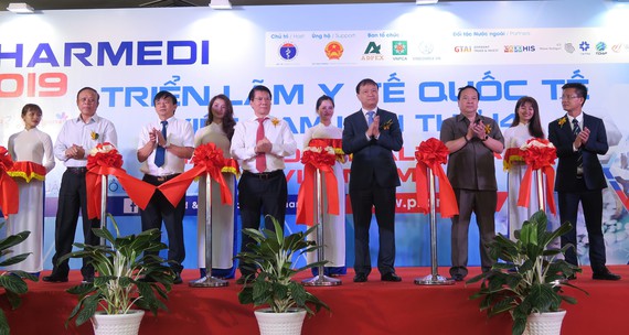 Amplia participación en la Exposición Internacional de Medicina en Vietnam