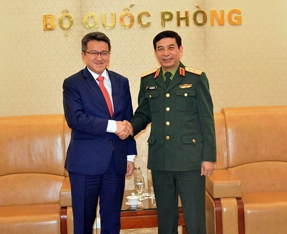 Vietnam y Malasia fortalecen los nexos en defensa