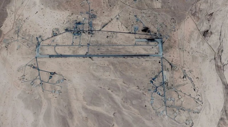 Israel ataca base militar de Siria