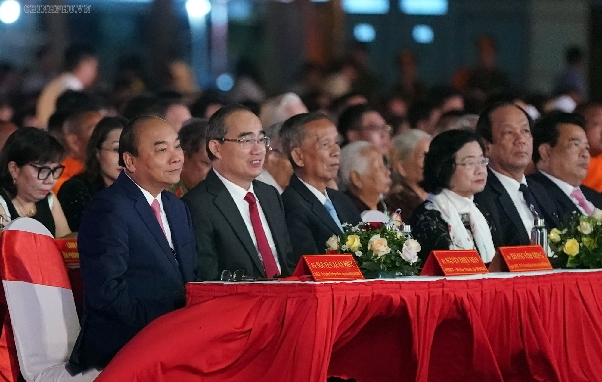 Premier vietnamita asiste a ceremonia por 120 aniversario de la provincia de Tra Vinh