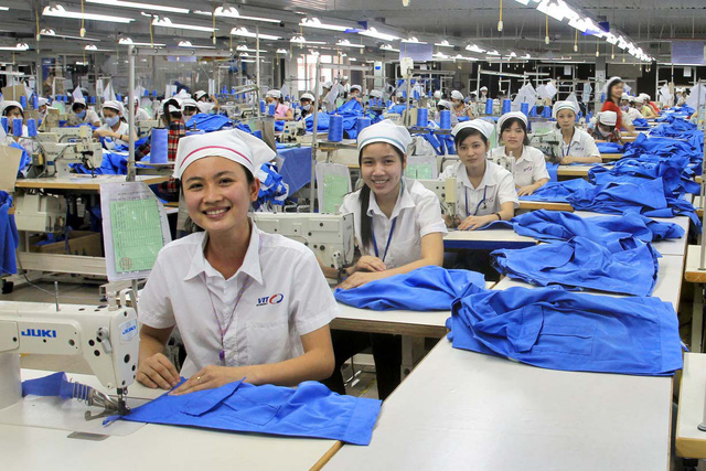 Fitch Solutions: la industria textil de Vietnam se beneficia de los cambios en la cadena de suministro global