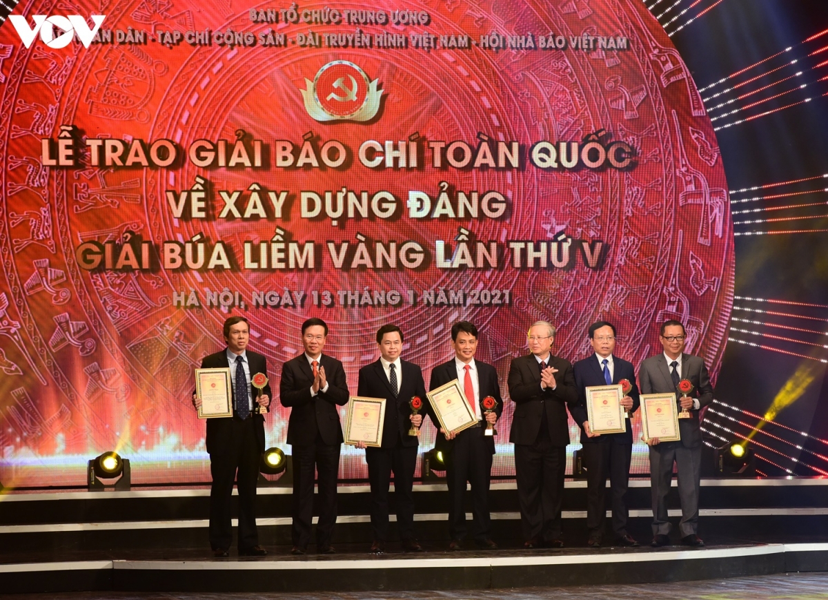 La Voz de Vietnam gana grandes galardones en el Premio Nacional de Periodismo sobre la Construcción del Partido Comunista