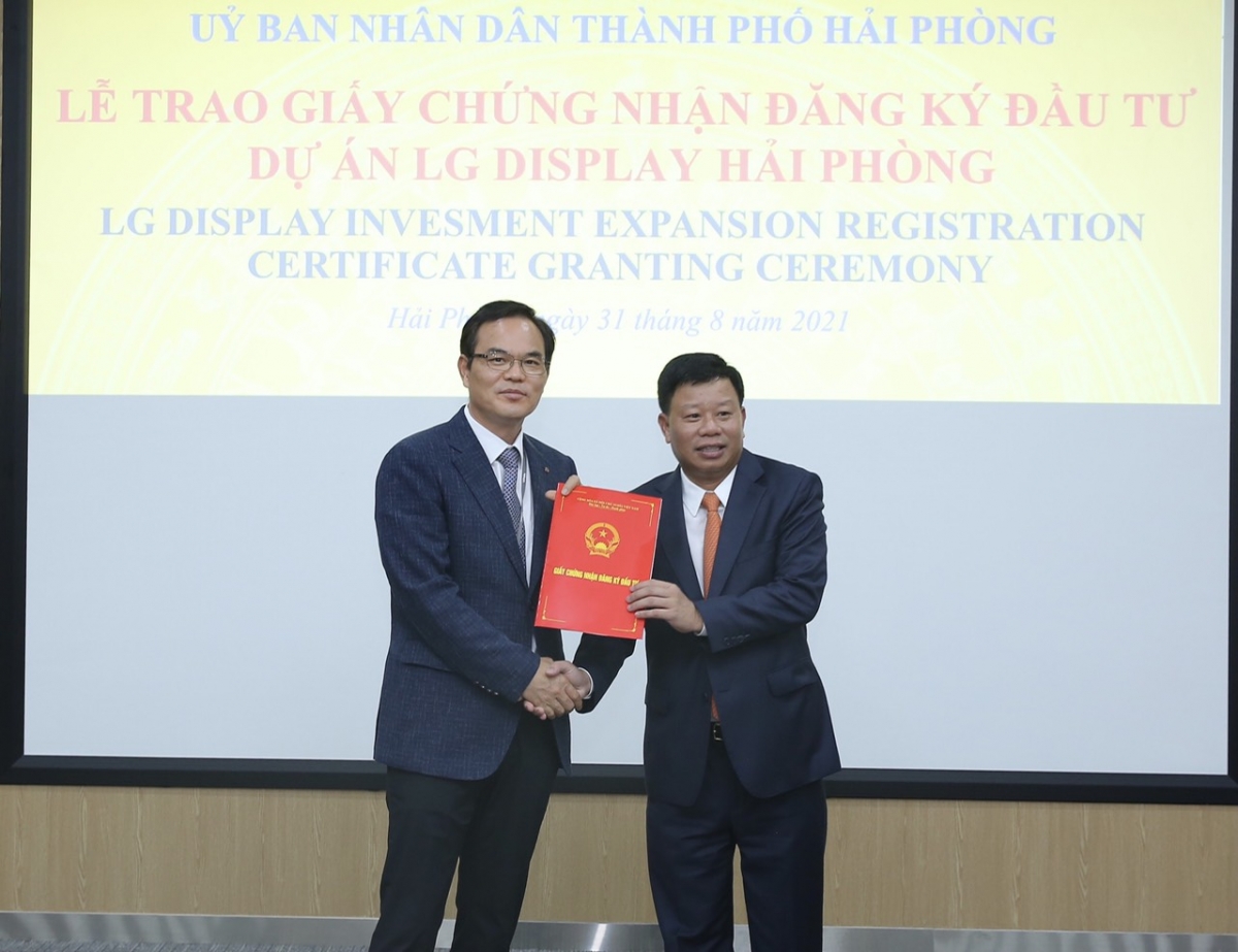 Hai Phong se esfuerza por mejorar el entorno de inversión