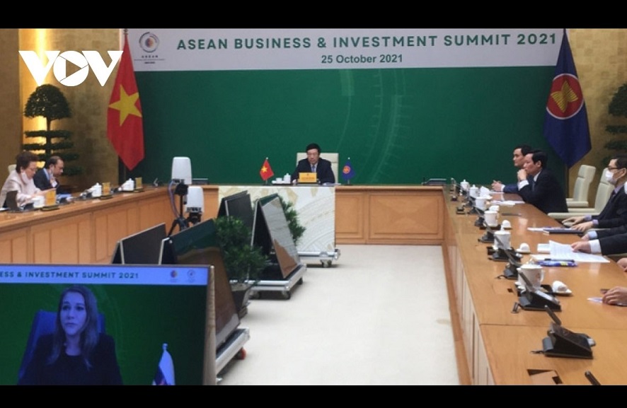 Vicepremier vietnamita interviene en la Cumbre de Inversiones y Negocios de la ASEAN 2021