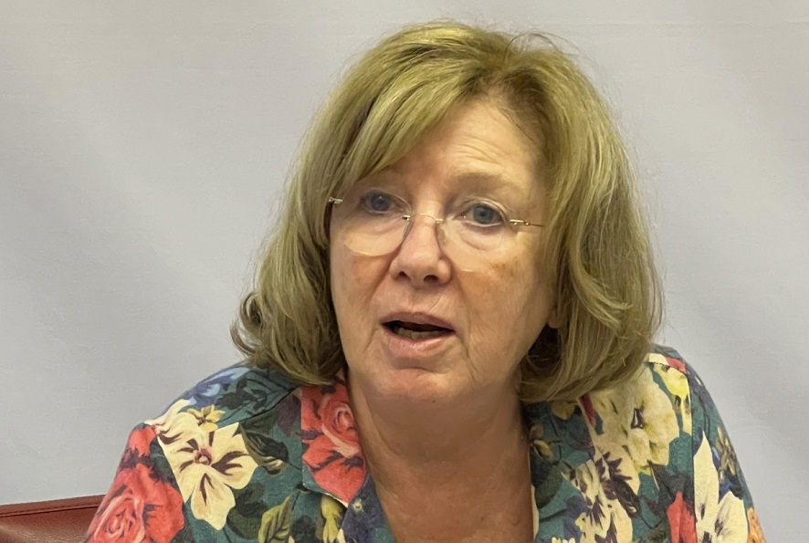 Francia otorga importancia a nexos de asociación estratégica con Vietnam